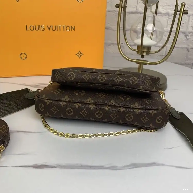 Bags 19B5710005 LV 0717